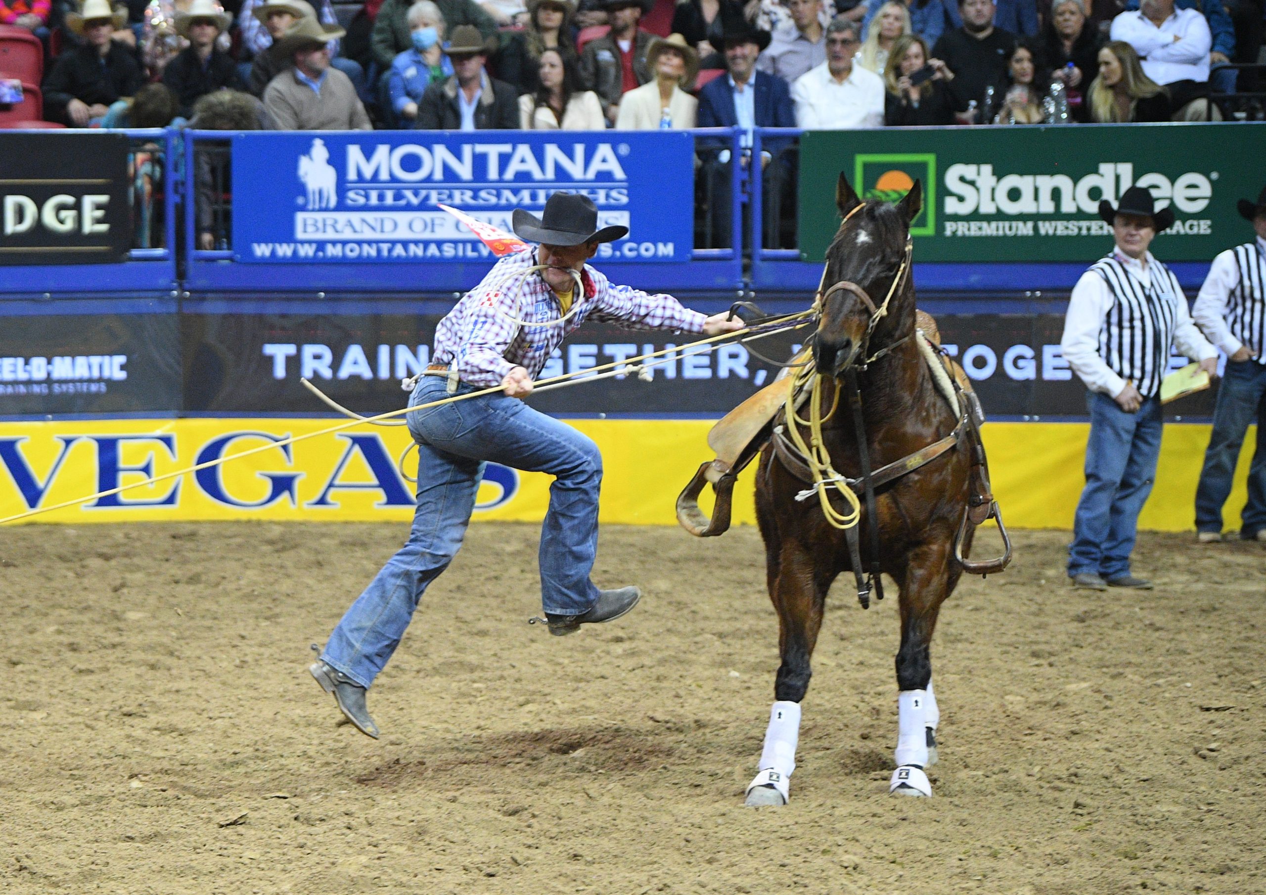 Caleb Smidt Roping at the NFR