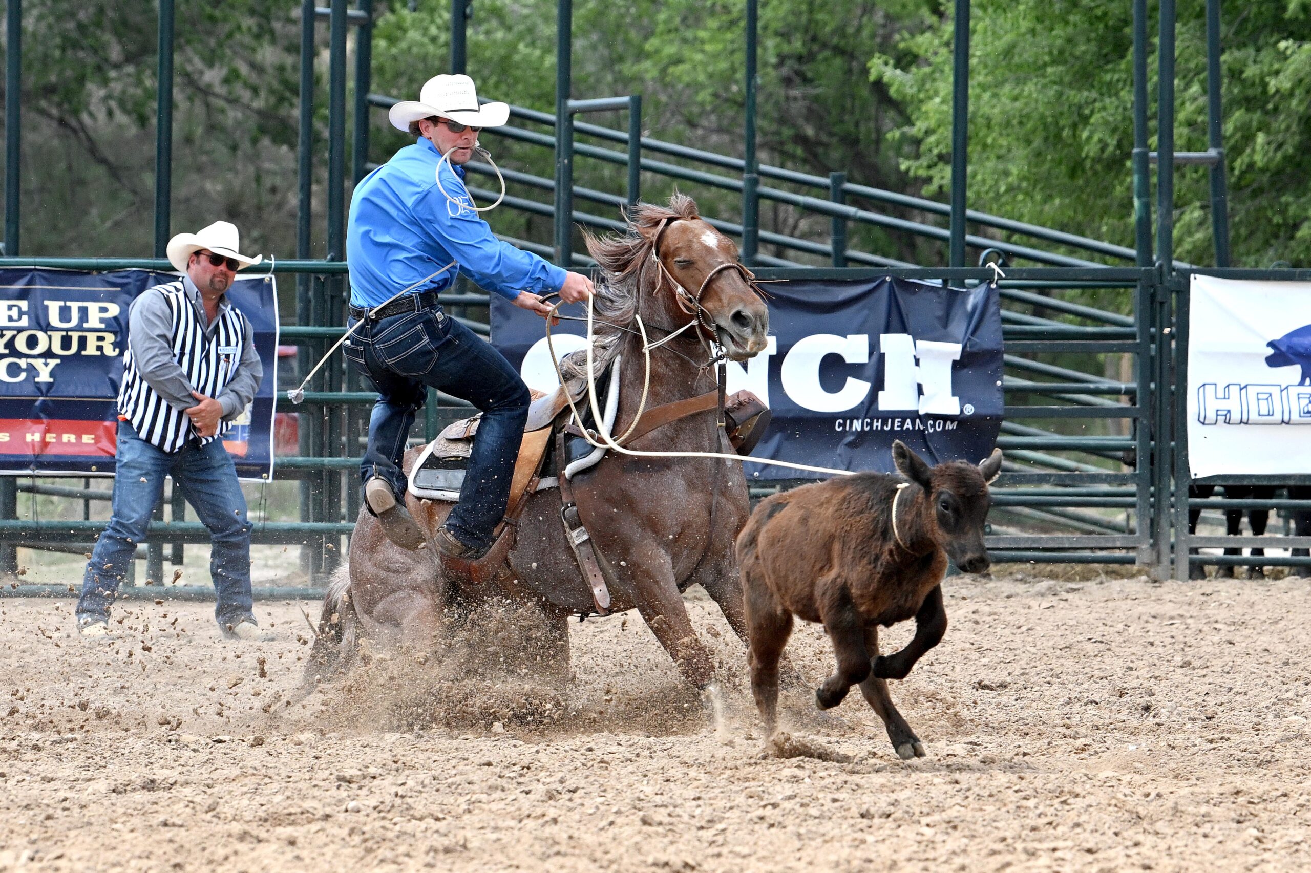 Cole Clemons winning Guymon Pioneer Days aboard new mount, Macaroni.