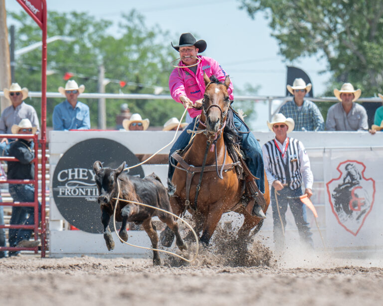 Tyson Durfey and Baby Rey in the final round at Cheyenne.